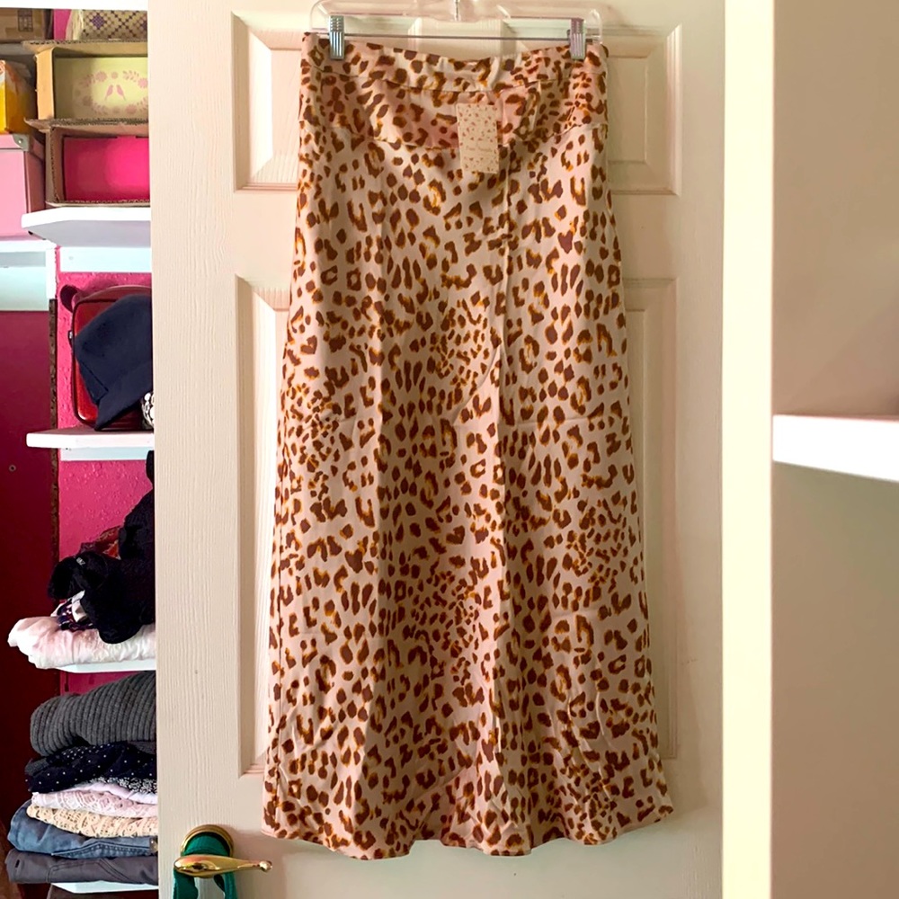 NWT Free People Satin Cheetah Skirt. Size 12